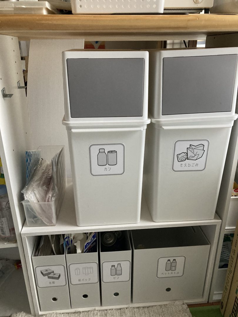 ゴミ箱を設置した写真